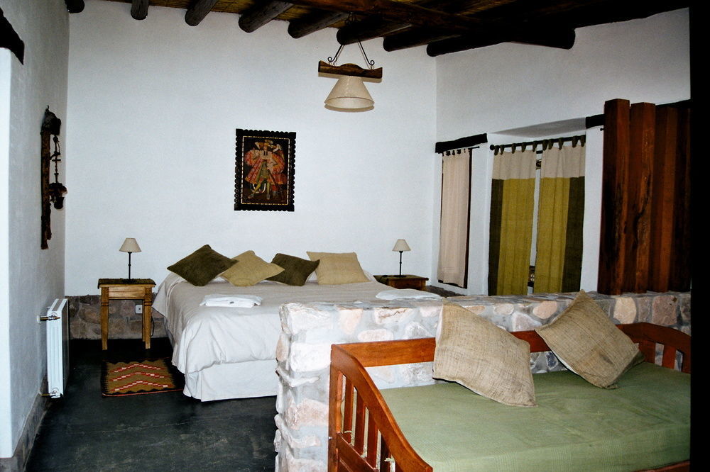 Posada Con Los Angeles Tilcara Exterior foto